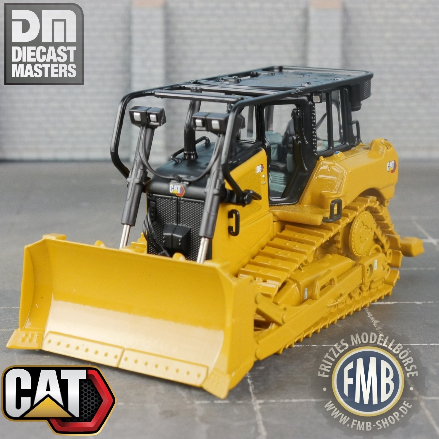 85553 - Diecast Masters - CAT D6 XW SU Planierraupe