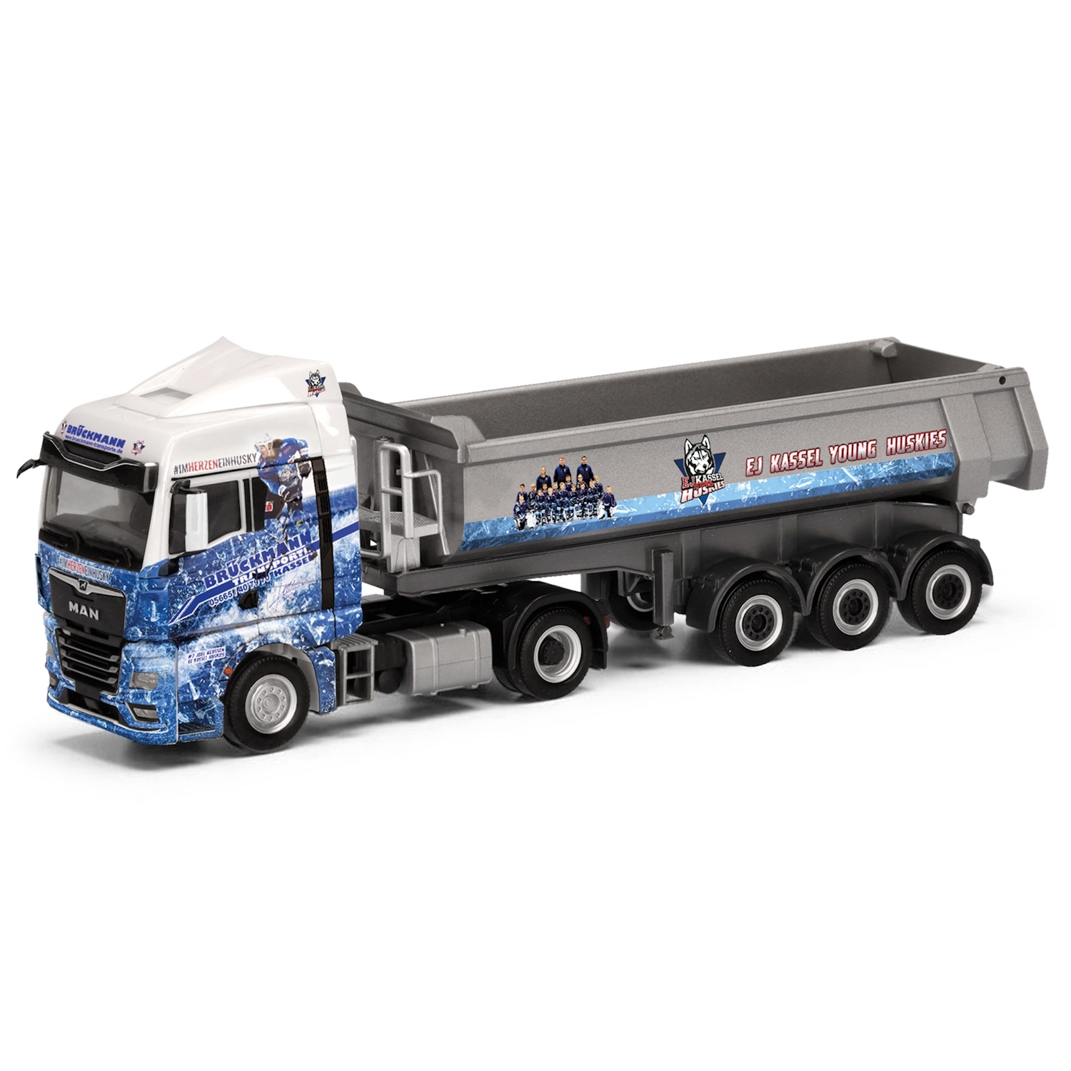 318044 - Herpa - MAN TGX GM with halfpipe semitrailer "Brückmann / Kassel Huskies"