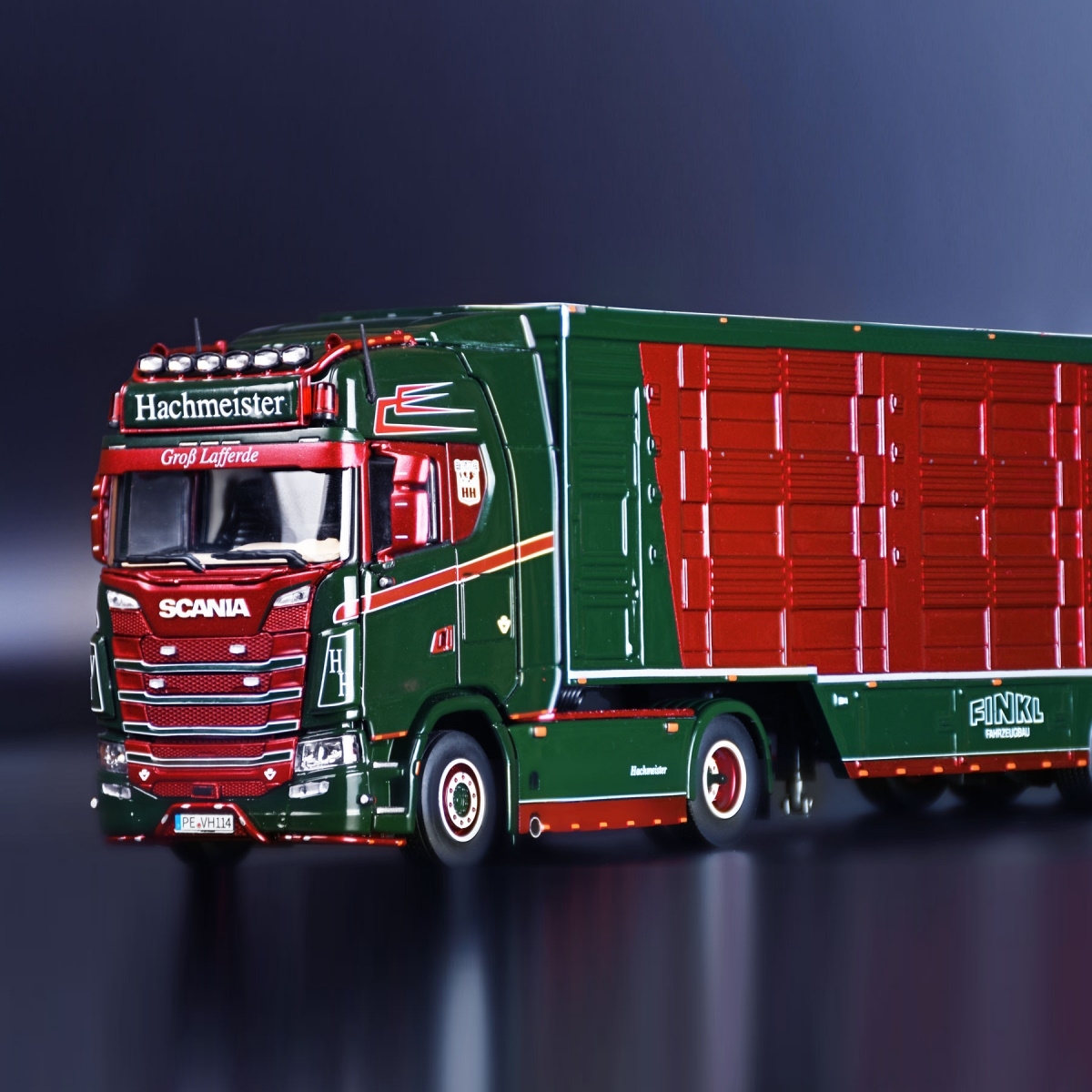 32-0182 - IMC - Scania S with FINKL livestock trailer - Hachmeister