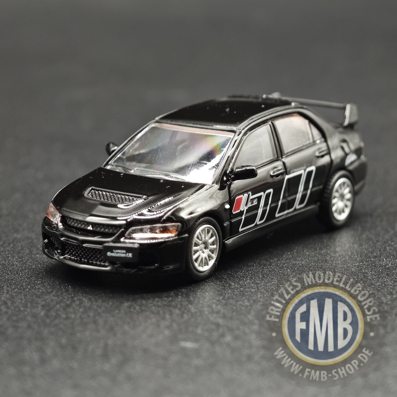 64112 - Micro City 87 - Mitsubishi Lancer Evo9, schwarz - Dekor