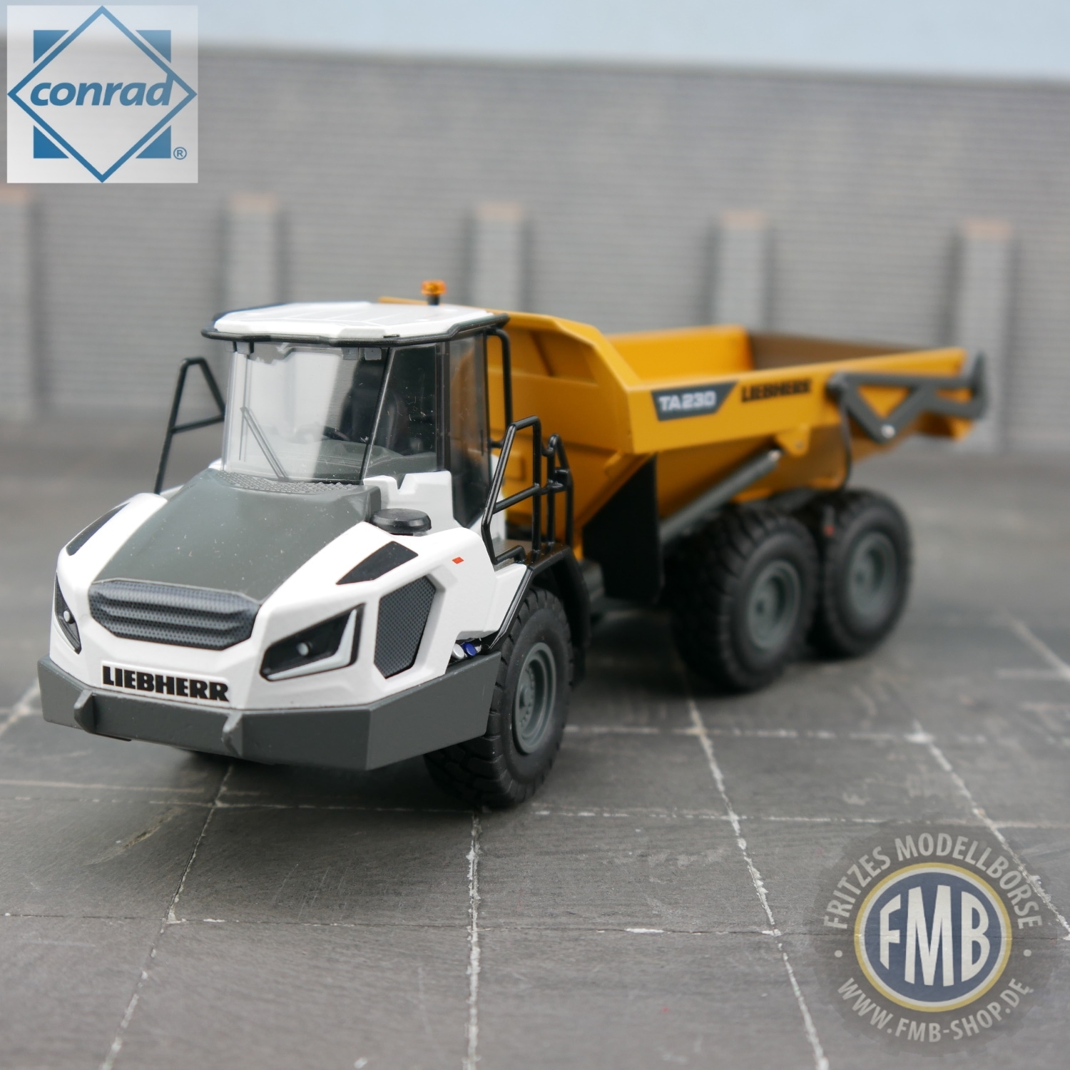 2769/0 - Conrad - Liebherr TA 230 Litronic articulated dump truck