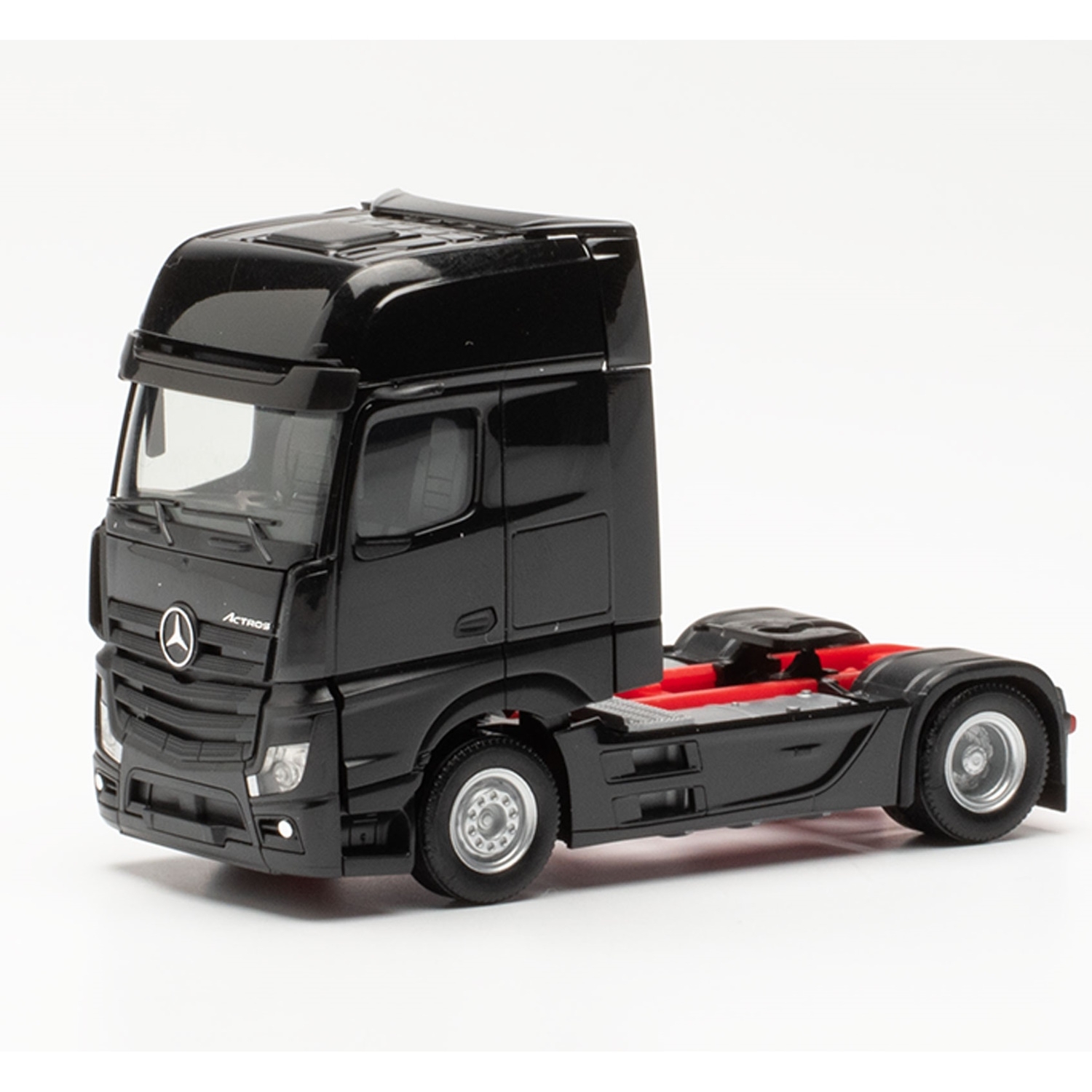 309202-003 - Herpa - Mercedes-Benz Actros `18 GigaSpace  Zugmaschine, schwarz