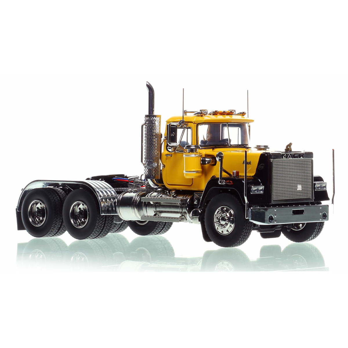 41-1003 - Heavy Haul Replicas - MACK Superliner Heavy Spec 3axle  Truck tractor - yellow