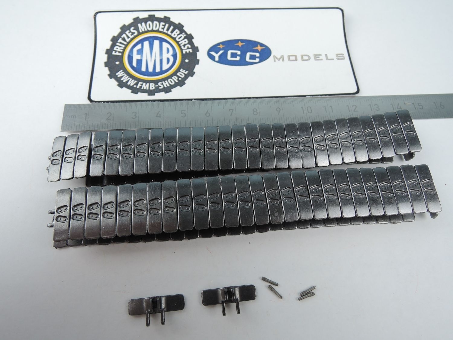 YC521 - YCC Models - metal track set of 2 piece for LIEBHERR LTR 1100