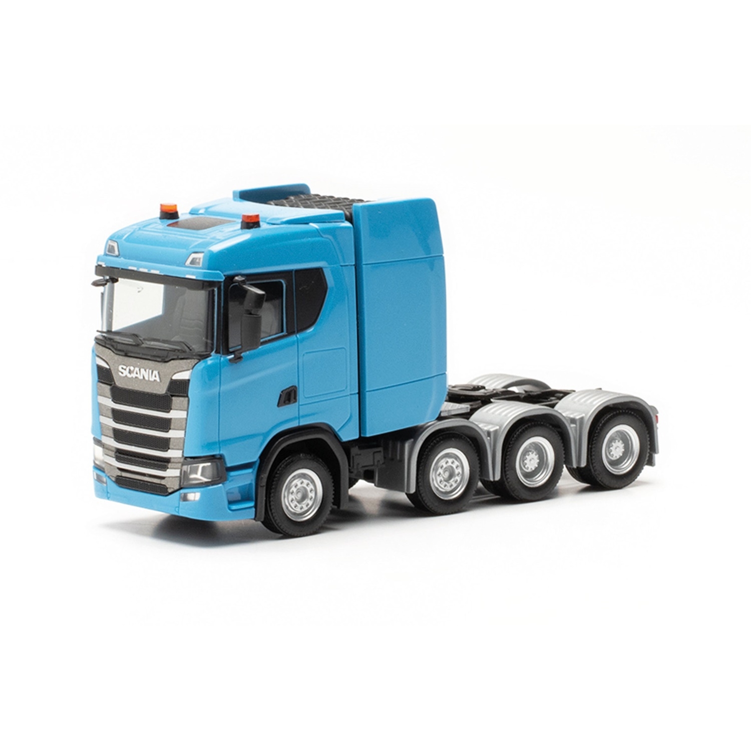 315753-002 - Herpa - Scania CS 8x4 Schwerlast-Zugmaschine, hellblau