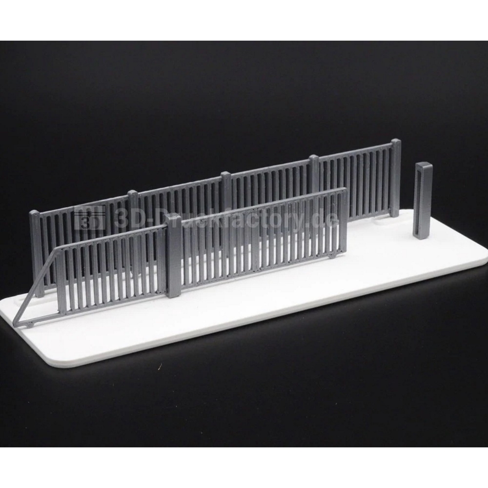 100053 - 3D-Druckfactory - Metal fence with sliding gate, silver - 107,5cm long