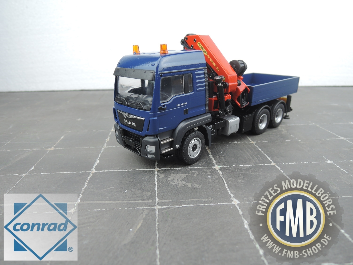 77188/0 - Conrad - MAN TGS LX Euro6 33.440 3axle, 6x4 with Palfinger PK 53002 SH crane