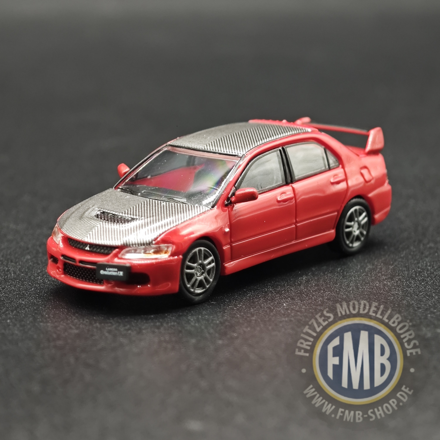 64114 - Micro City 87 - Mitsubishi Lancer Evo9, rot - Carbon