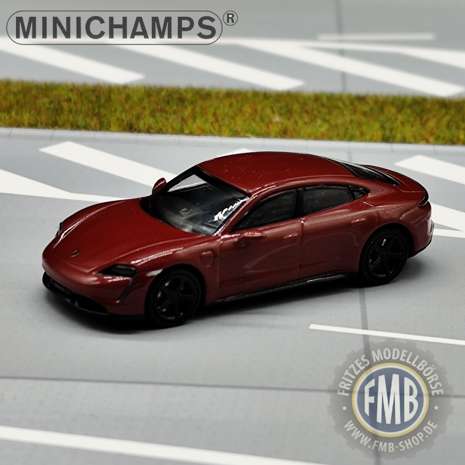 068404 - Minichamps - Porsche Taycan Turbo S (2019), dark red