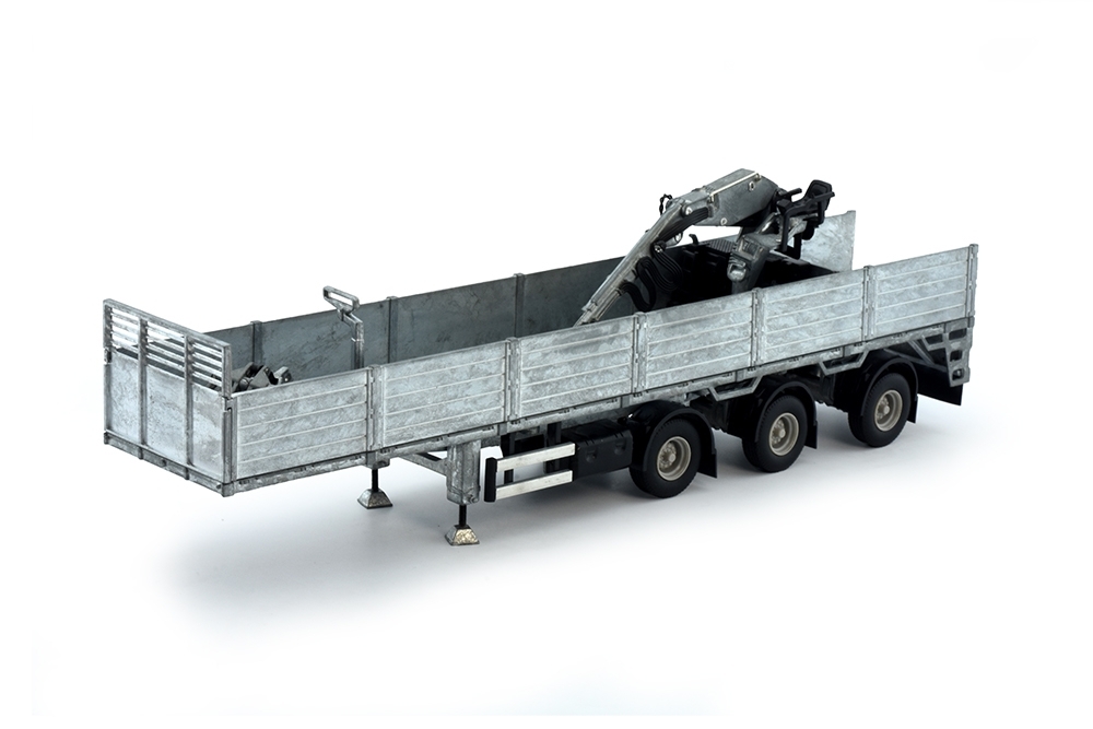 82215 - Tekno Parts - Bausatz 3axle stonetrailer with crane