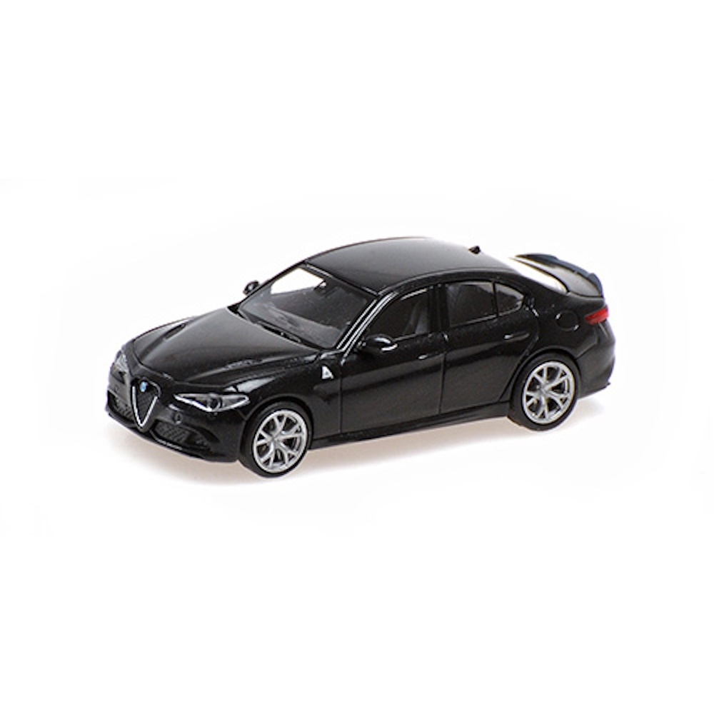 120106 - Minichamps - Alfa Romeo Giulia Quadrifoglio (2017), schwarz metallic