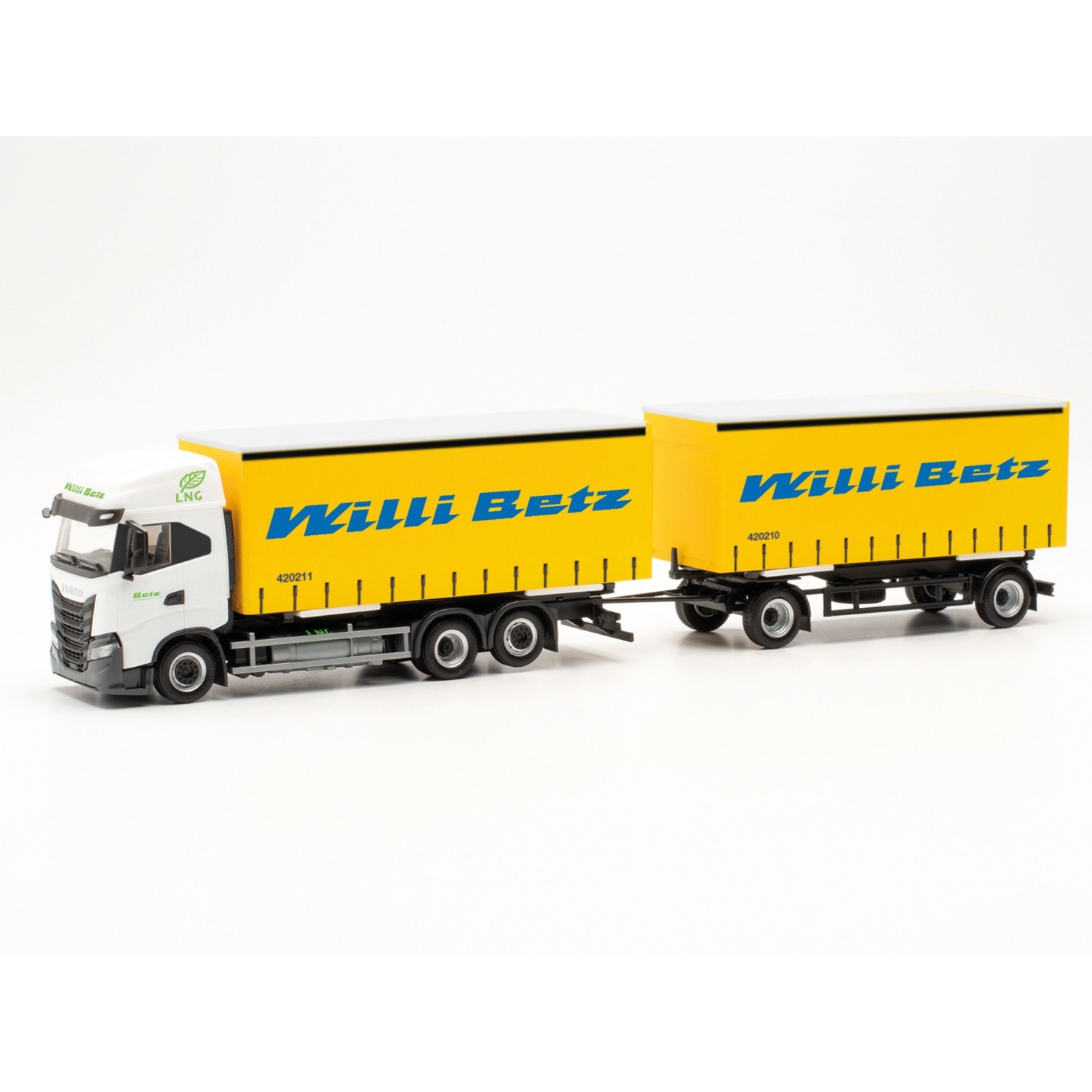 315913 - Herpa - Iveco S-Way LNG interchangeable curtainside truck/trailer "Willi Betz"