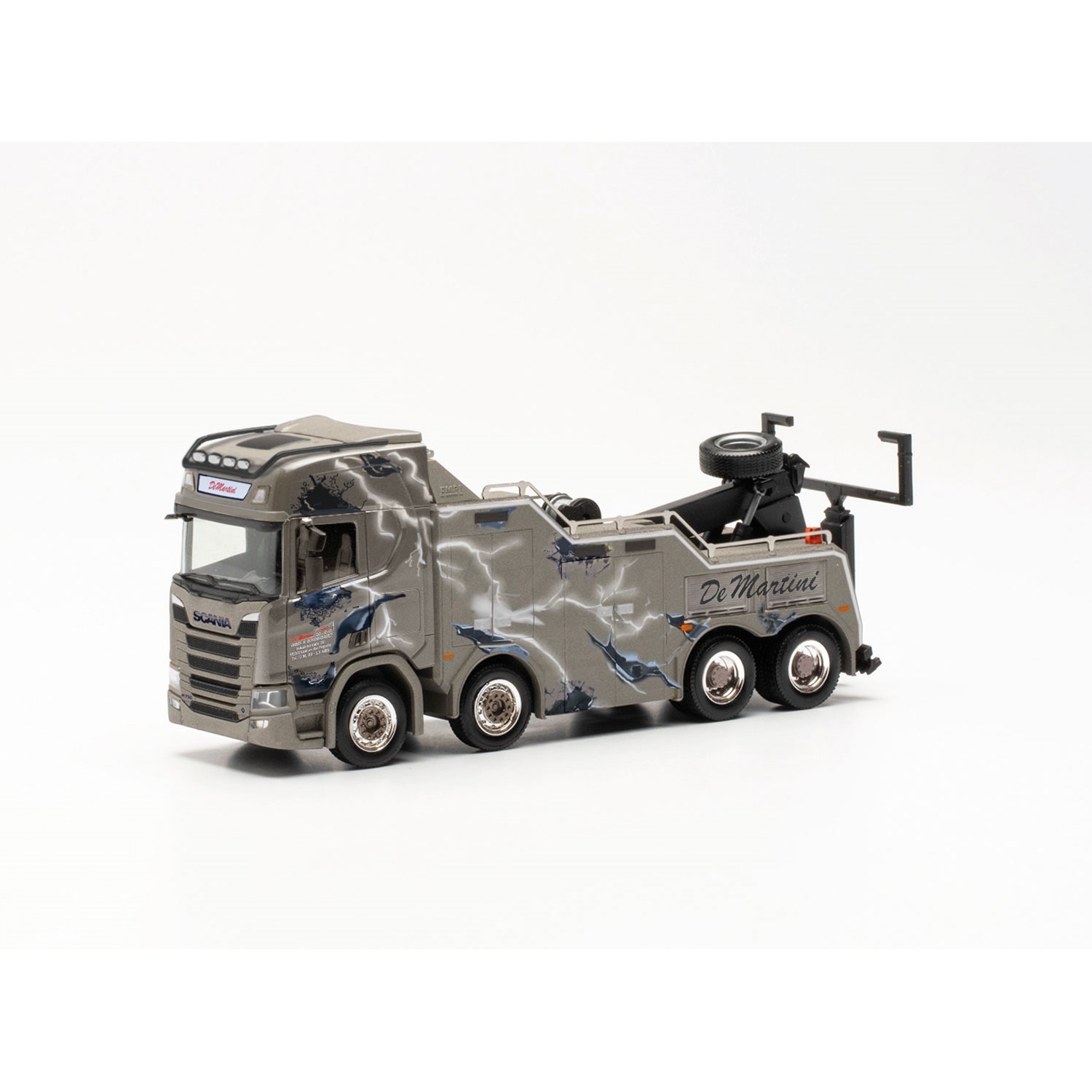 316583 - Herpa - Scania CR Highline 8x4 Empl Bison tow truck "De Martini"