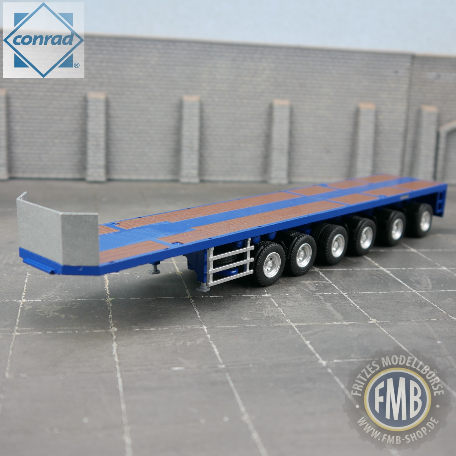 98021/01 - Conrad - Goldhofer high bed 2axle + 3axle - red