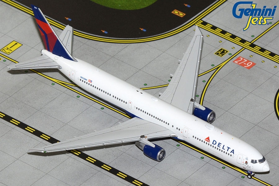 GJDAL2153 - Gemini Jets - Delta Air Lines Boeing 767-400 - N842MH -