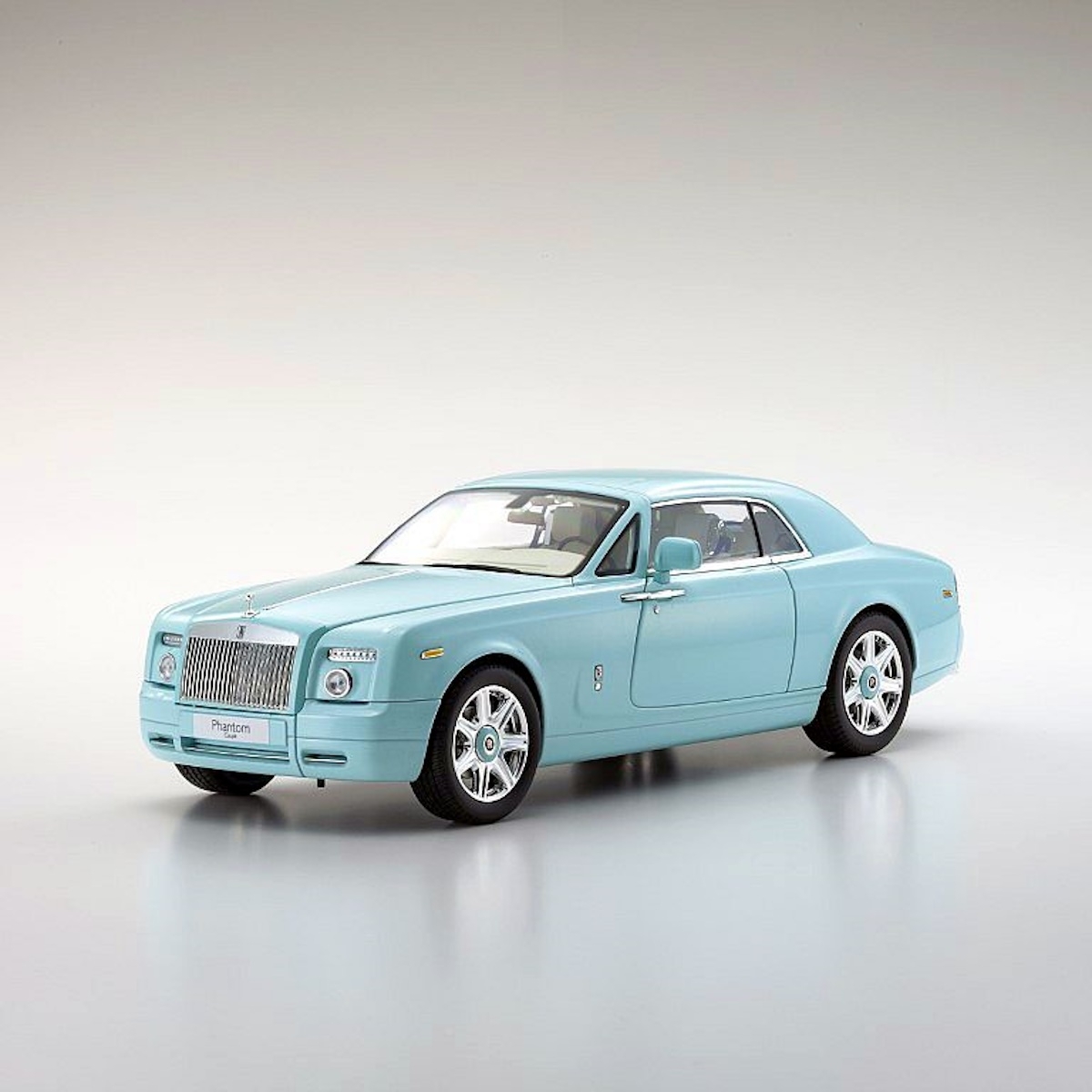 KYO8862TB - Kyosho - Rolls Royce Phantom Coupè (2008-12), light turquoise