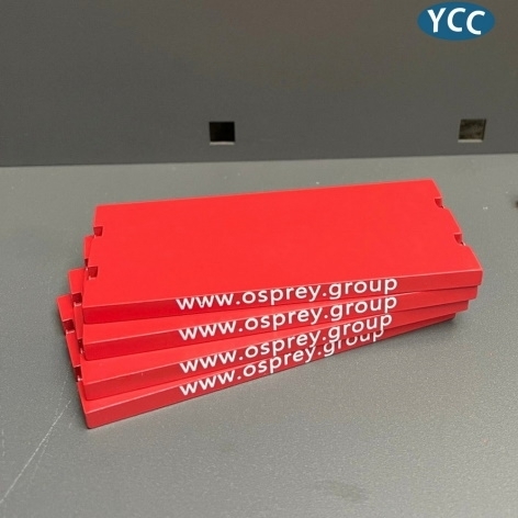 YC604-13 - YCC - base plate set in red 11x5 cm - Ospery