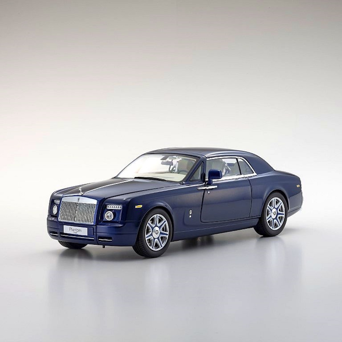 KYO8862BL - Kyosho - Rolls Royce Phantom Coupè (2008-12), blue metallic