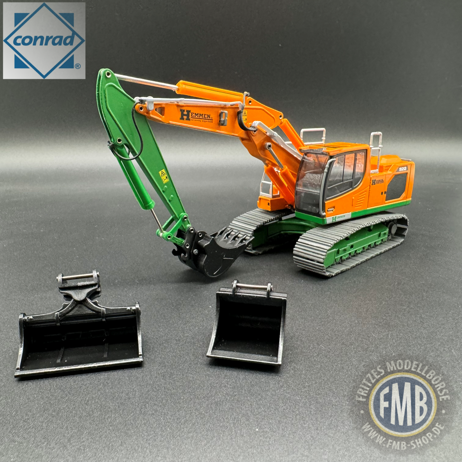 2223/09 - Conrad - Liebherr R 922 Litronic crawler-excavator - Hemmen