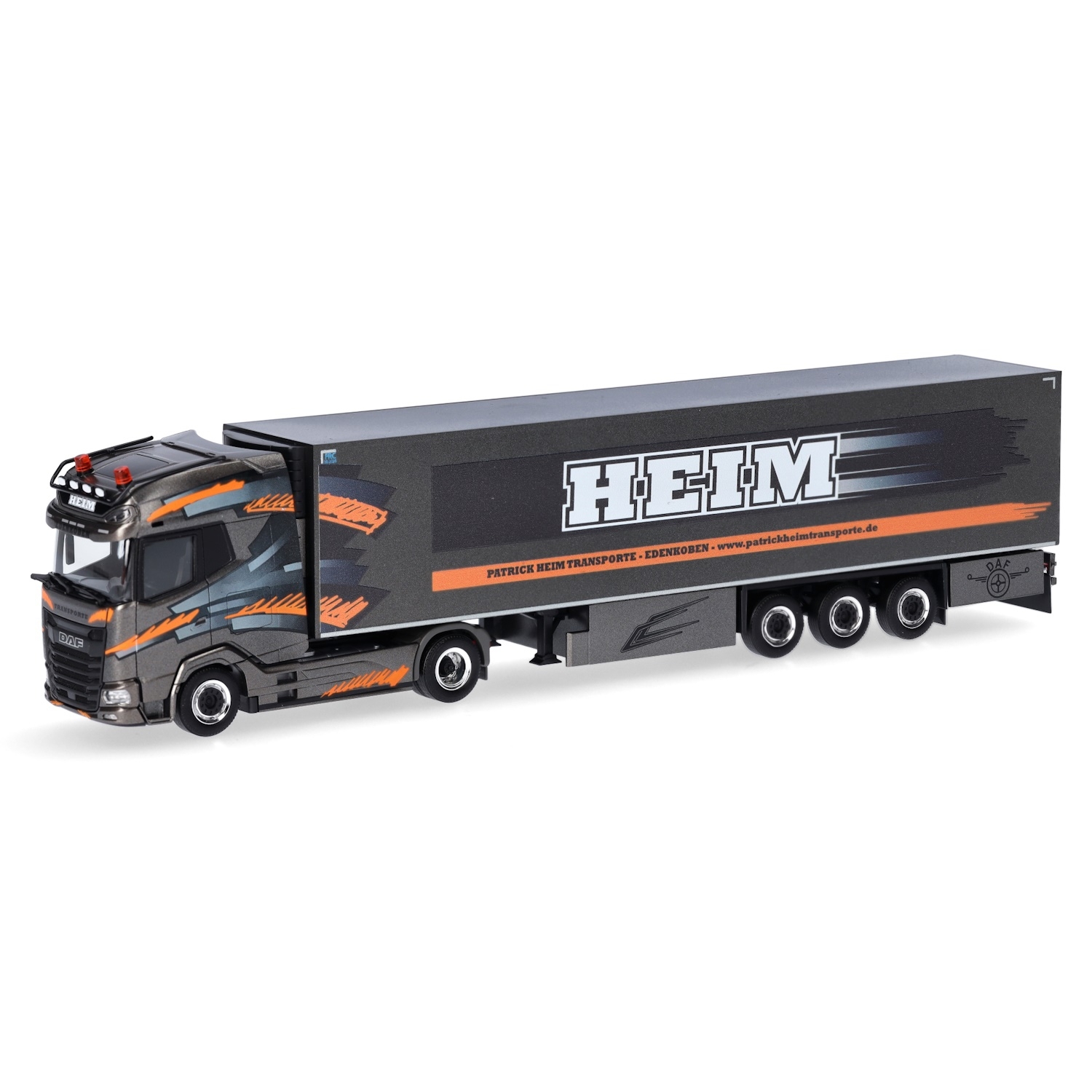 957632 - Herpa - DAF XG+ Kühlkoffer-Sattelzug "Patrick Heim Transporte"