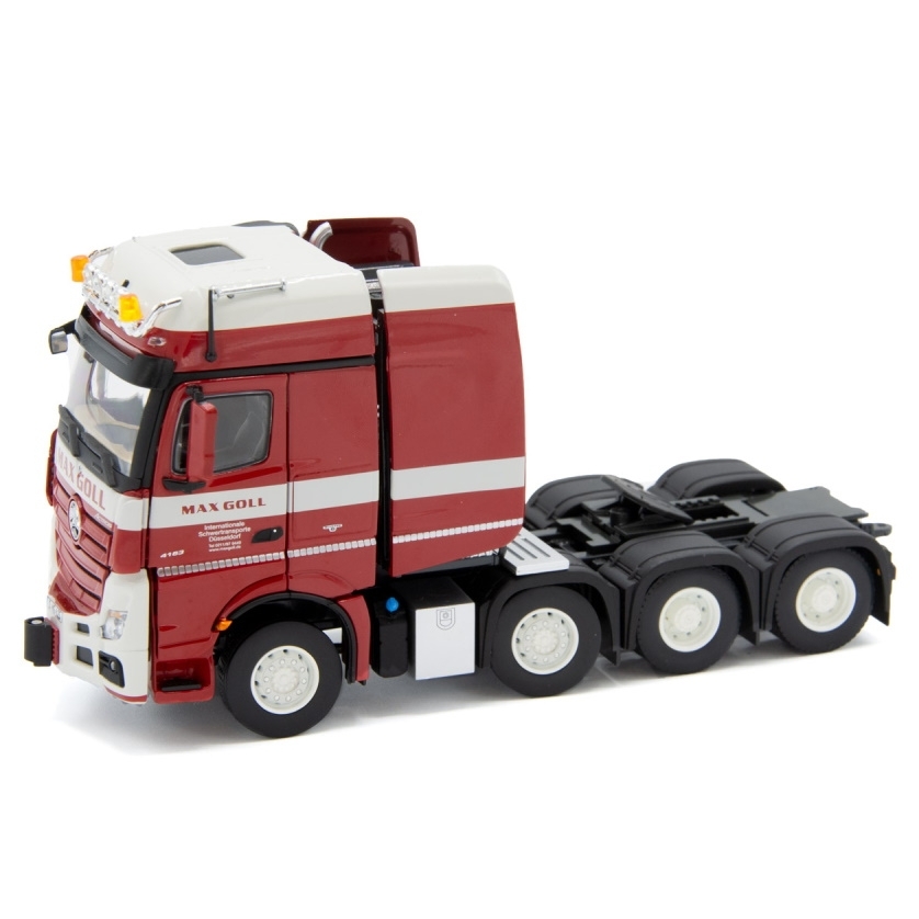 32-0081 - IMC - Mercedes-Benz Actros GigaSpace 8x4 truck tractor - Max Goll