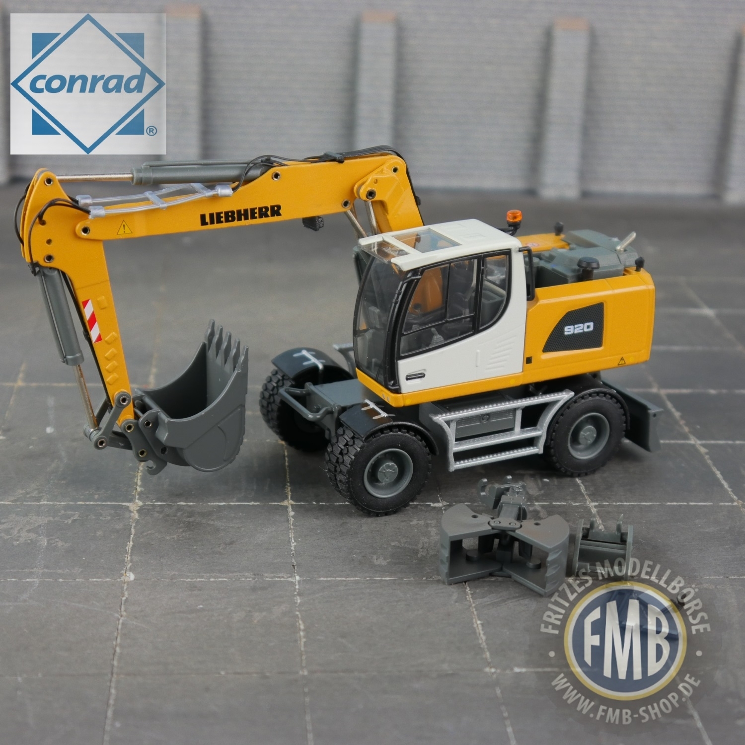 2216/0 - Conrad - Liebherr A 920 litronic mobile excavator