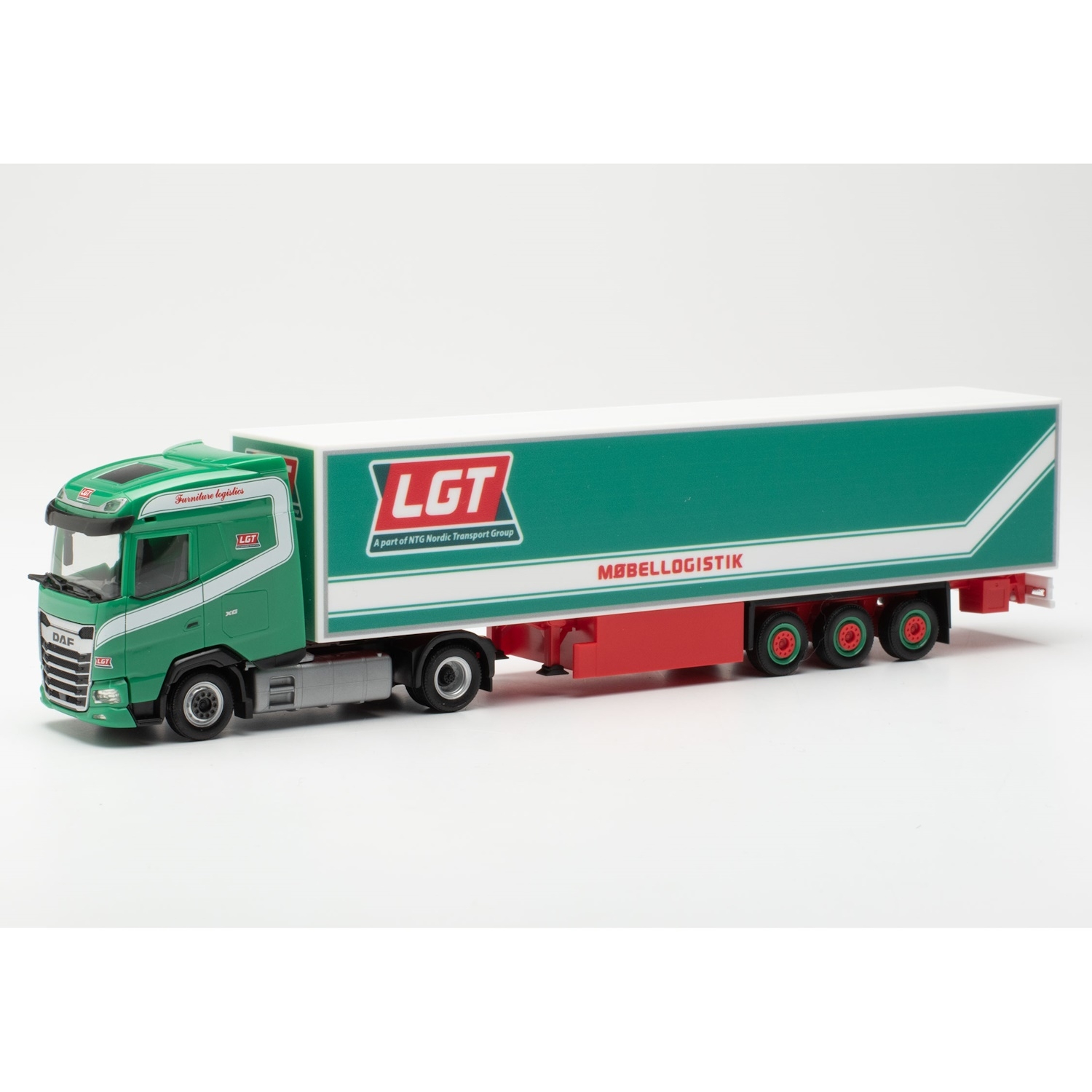 317245 - Herpa - DAF XG Koffer-Sattelzug "LGT Logistics" DK