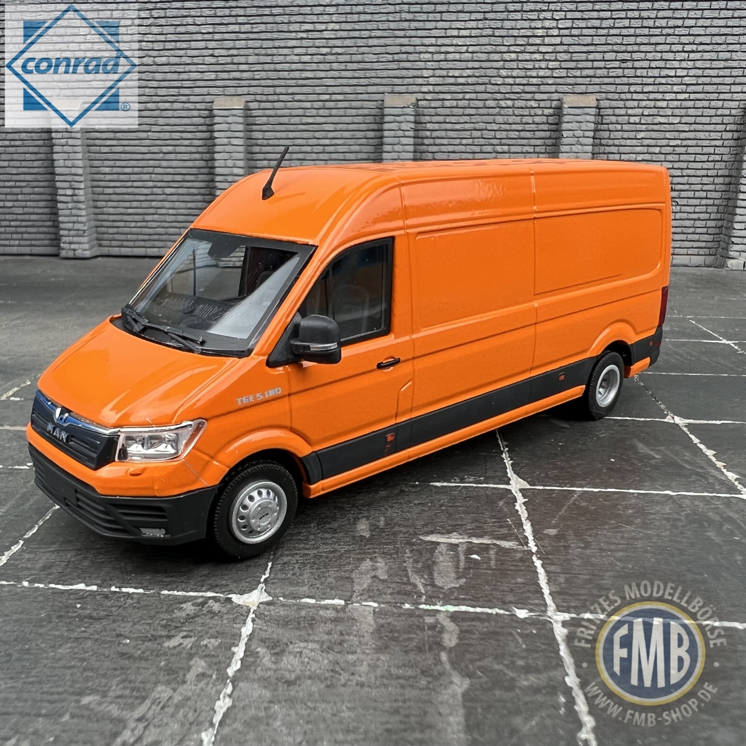 1615/18 - Conrad - MAN TGE 5.180 van, orange