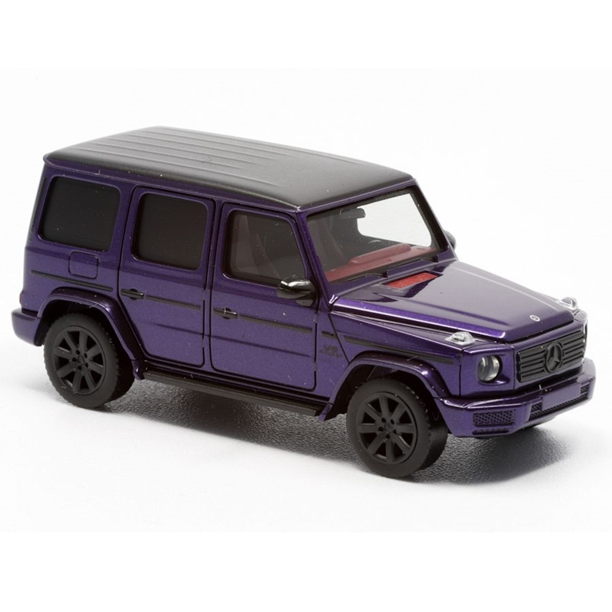 957182 - Herpa - Mercedes-Benz AMG G63 V8 Biturbo, deep purple metallic / schwarz