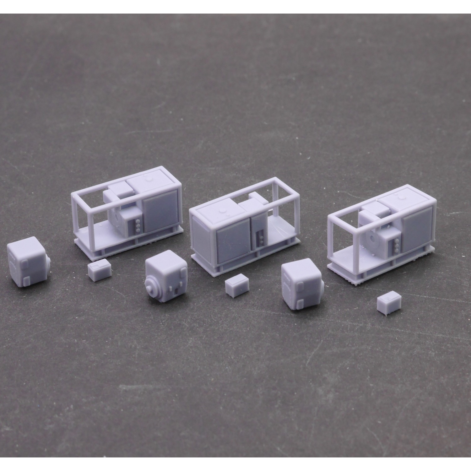 EM658 - Elbe-Modell Bausatz - 3 kleine Schwerlast-Hydraulikaggregate