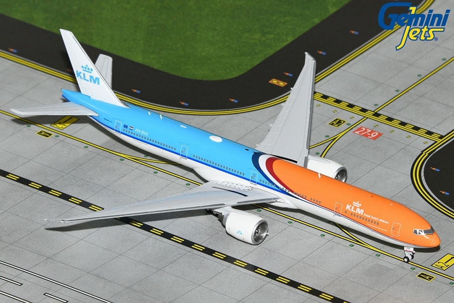 GJKLM2268 - Gemini Jets - KLM Boeing 777-300ER Organe Pride - PH-BVA -