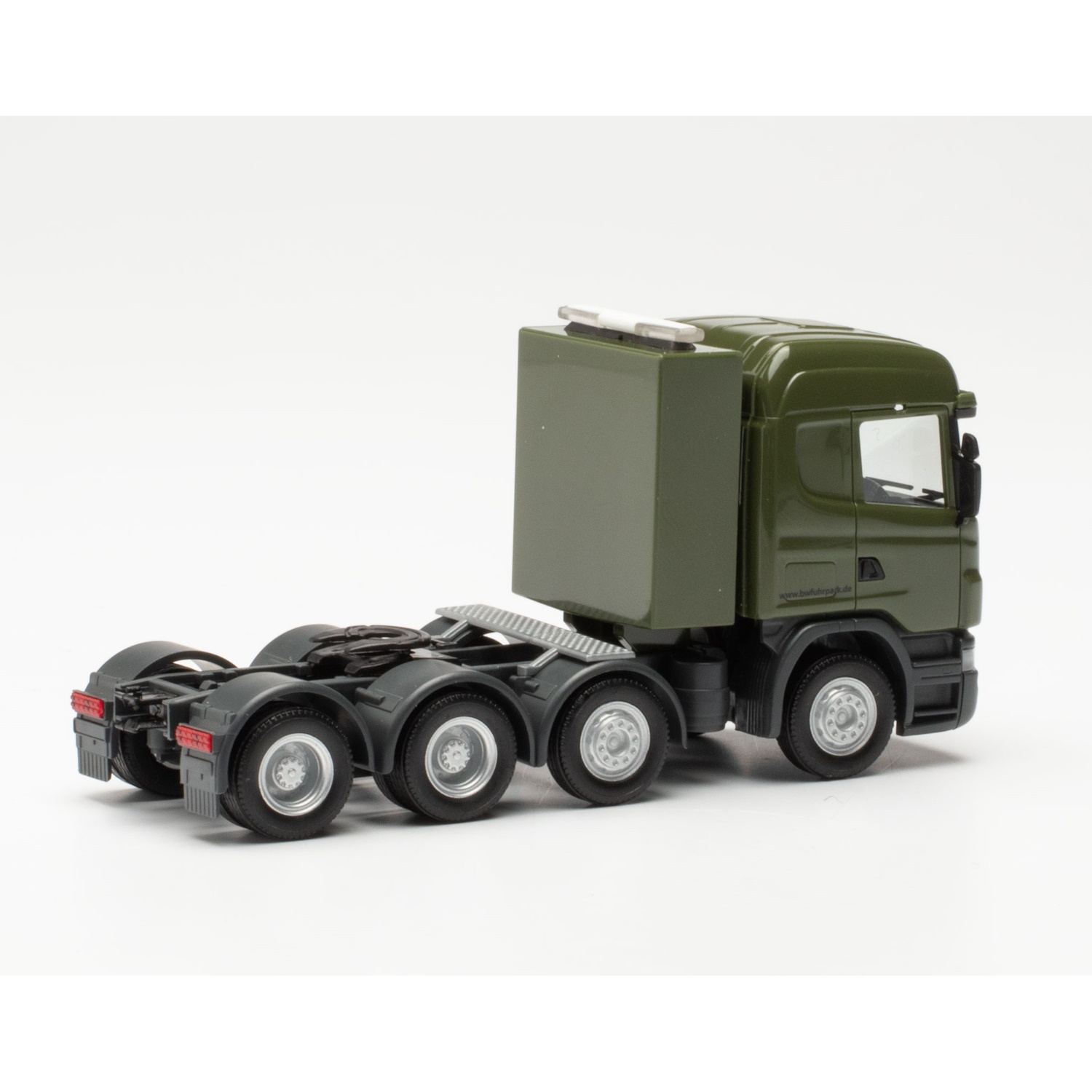 747059 - Herpa  - Scania R`09 Highline Schwerlast-Zugmaschine "Bundeswehr"