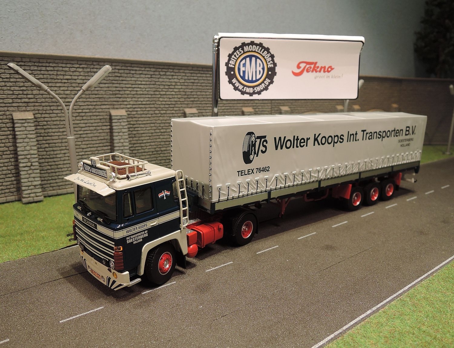 65508 - Tekno - Scania 141 mit 3achs klassischen Planenauflieger - Wolter Koops -