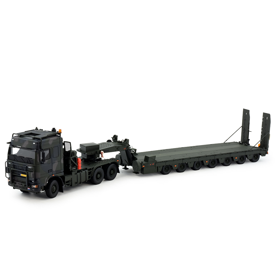 75433 - Tekno - DAF Tropco Pantser 8x4 mit 7achs-Tieflader - Militär NL -