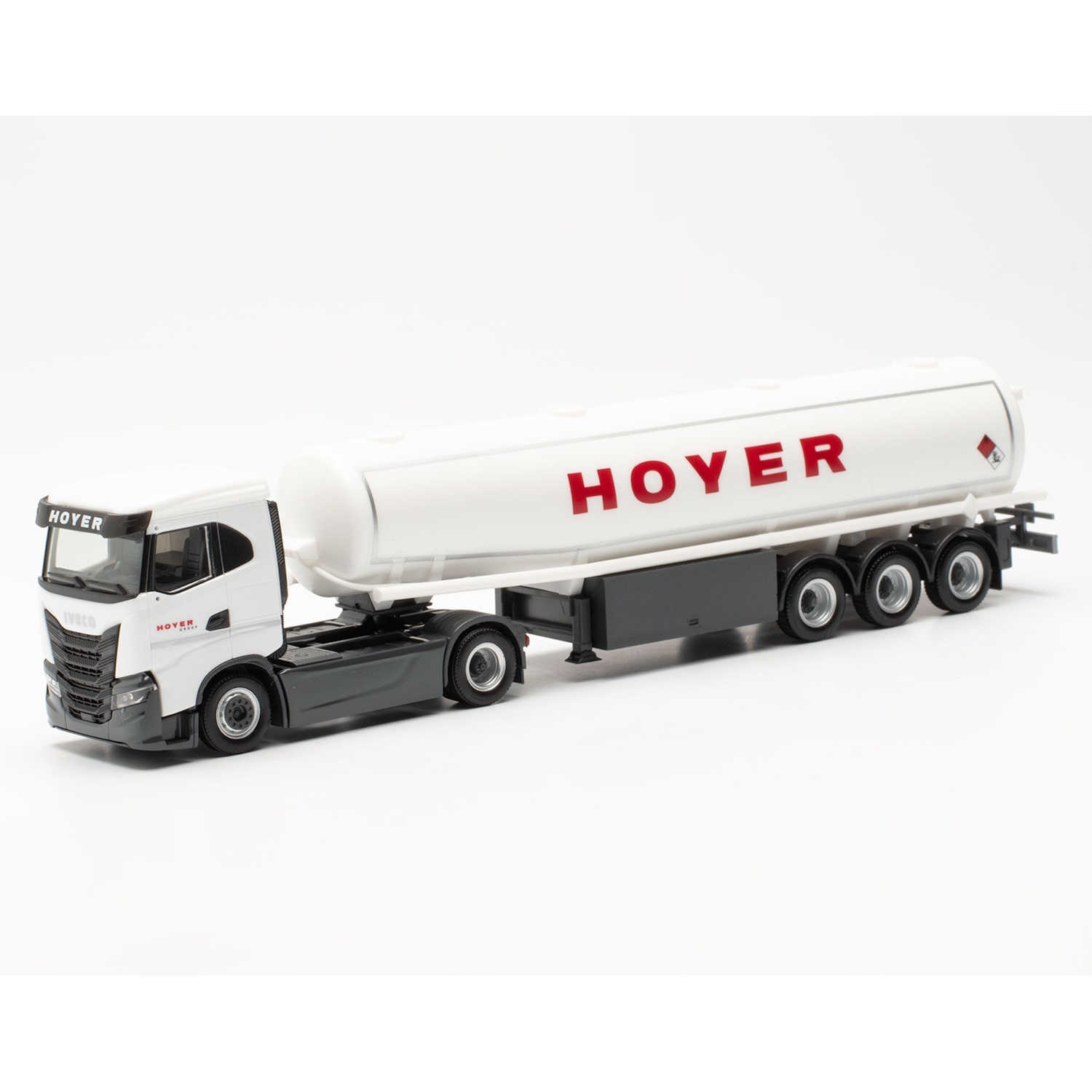 315982 - Herpa - Iveco S-Way LR with fuel tank trailer "Hoyer"