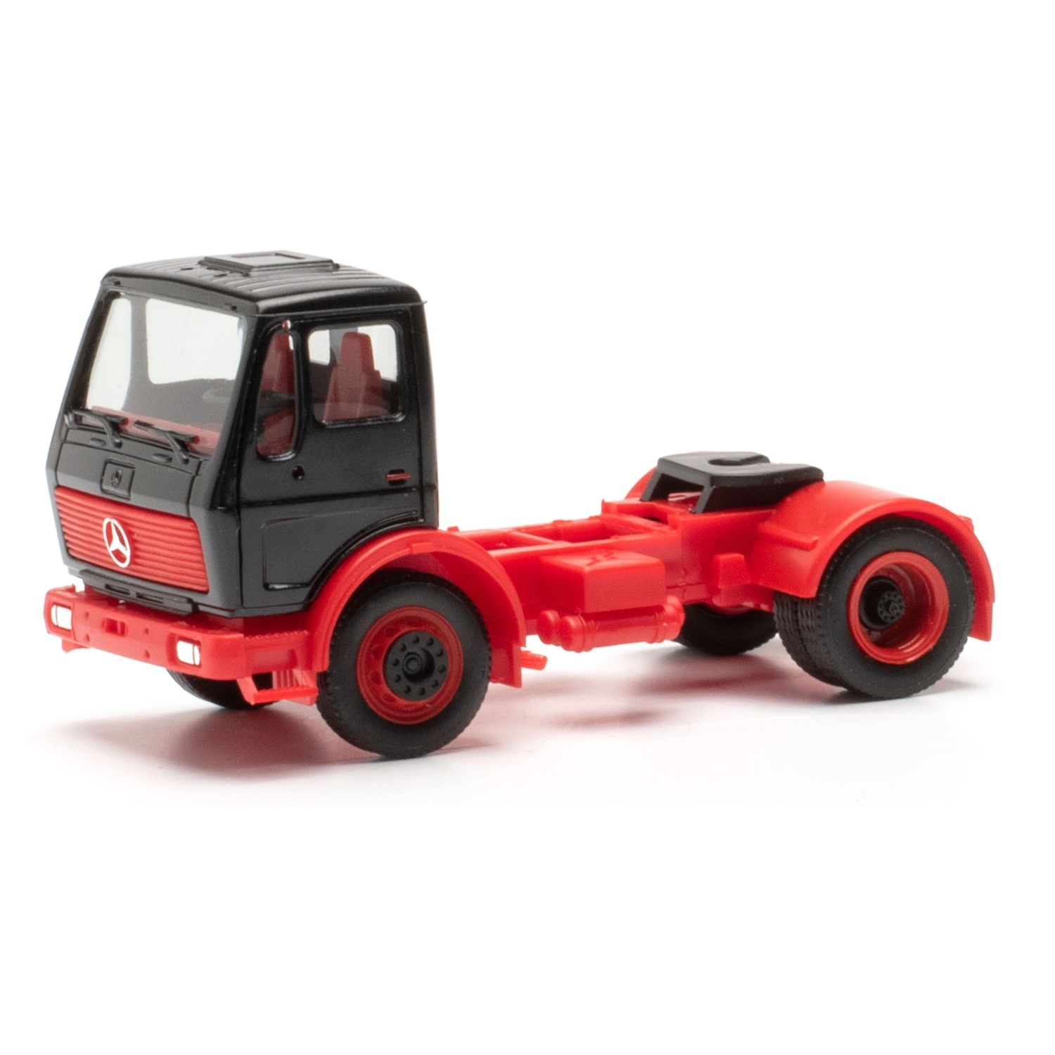 956581 - Herpa - Mercedes-Benz NG80 kurz Zugmaschine  "75 Jahre Herpa", schwarz/rot