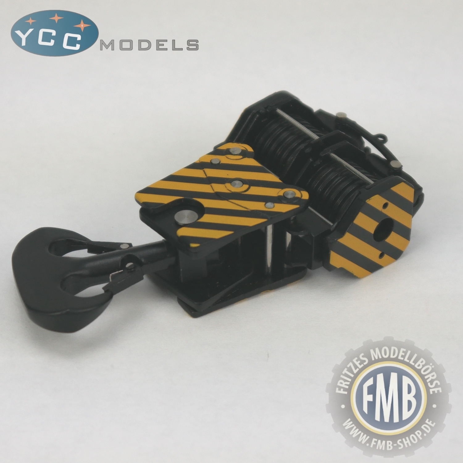 YC208-1 - YCC Models - crane hook block 380t with 14 sheaves in black/yellow