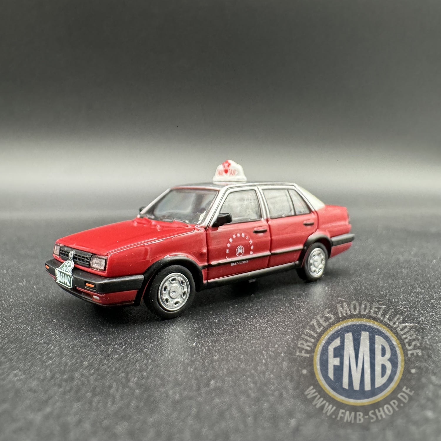 62992 - Micro City 87 - FAW Jetta II, dunkelrot/silber - Taxi Guangzhou - CHN