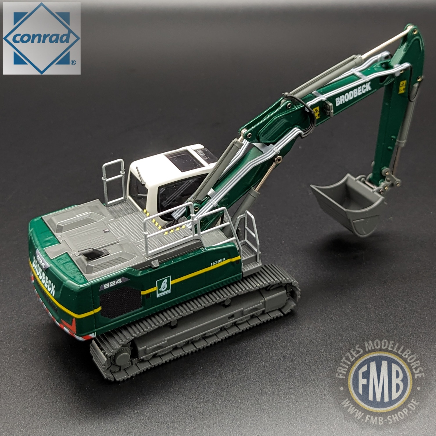 2223/07 - Conrad - Liebherr R924 Litronic Kettenbagger - BRODBECK