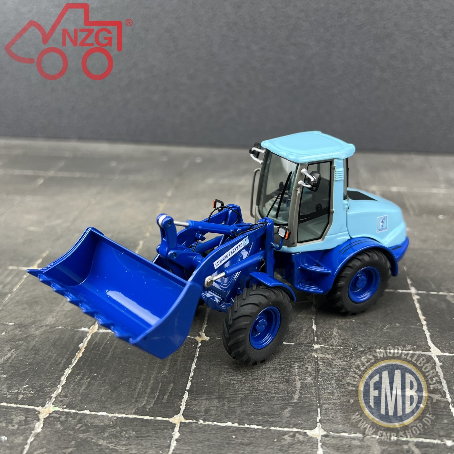 640/01 - NZG - Atlas Weycor AR 95 wheel loader - Ludwig Freytag