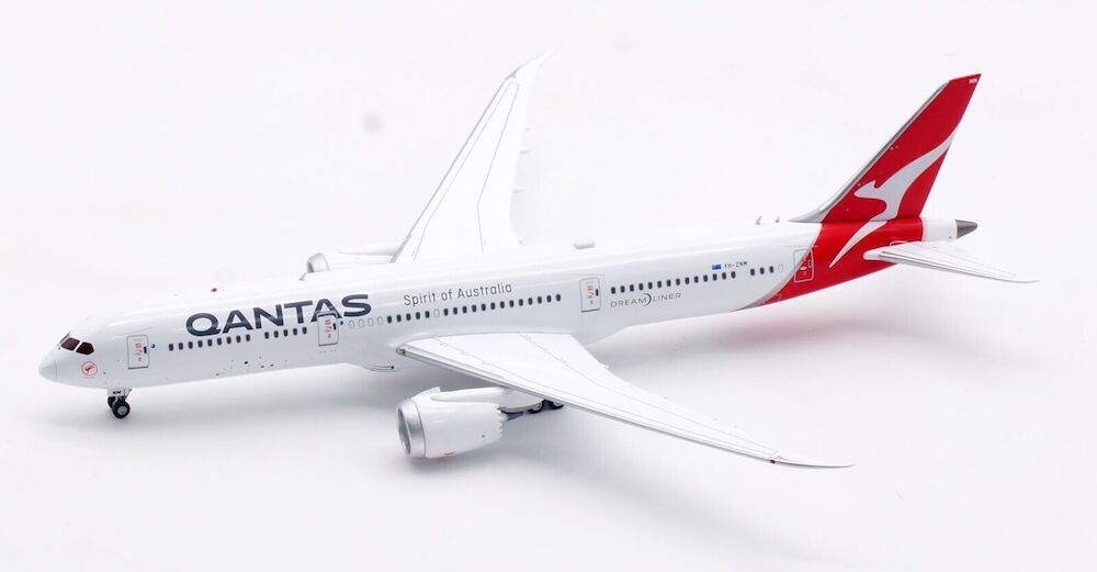 AV4197 - Aviation400 - Qantas Boeing 787-9 Dreamliner - VH-ZNM -