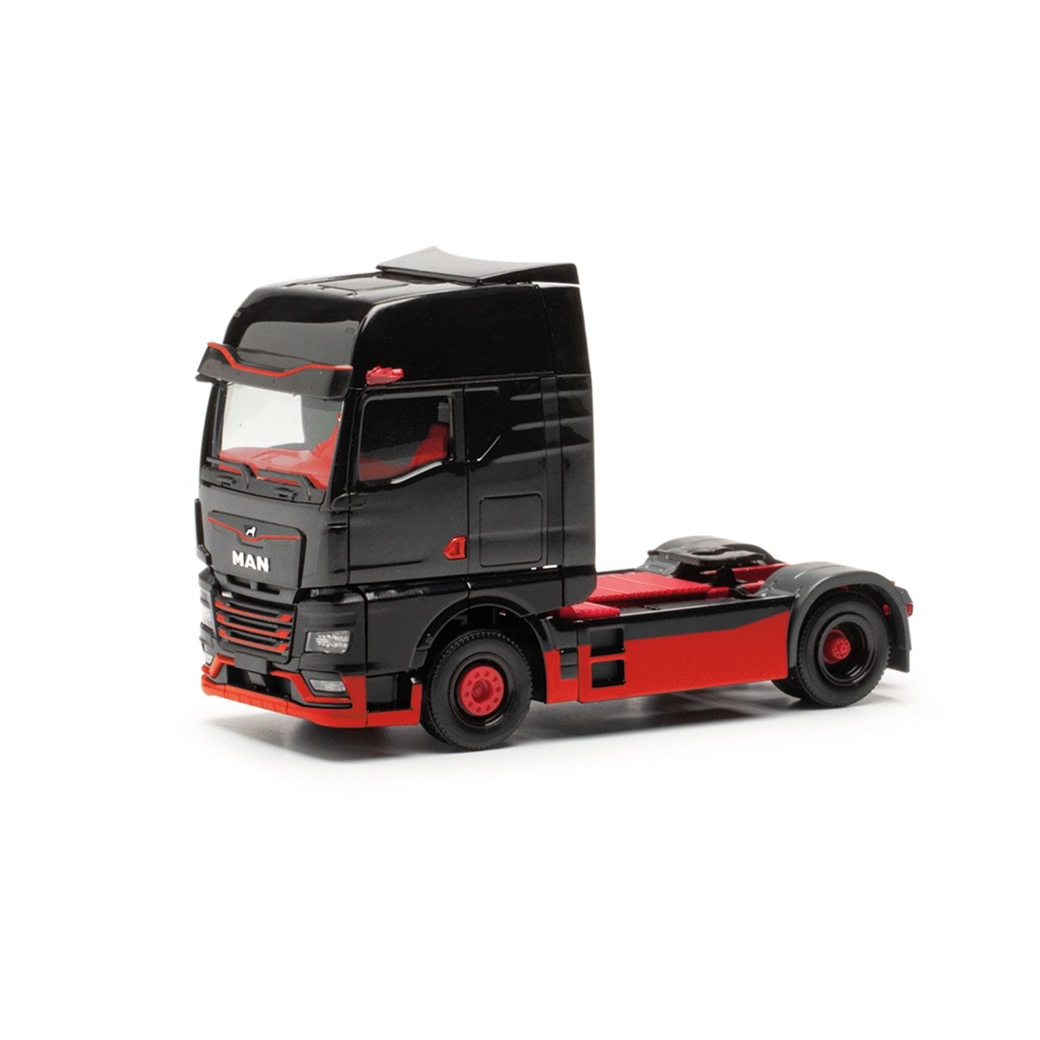 317092 - Herpa - MAN eTGX GX electric truck tractor with OptiView, black/red