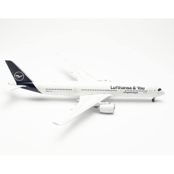 572026 - Herpa Wings - Lufthansa Airbus A350-900 "Lufthansa & You"