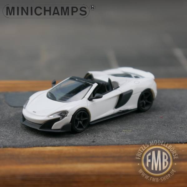 154430 - Minichamps - McLaren 675 LT Spider, weiß