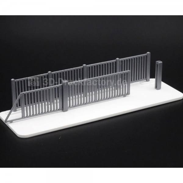 100000 - 3D-Druckfactory - Industriezaun / Metallzaun mit Schiebetor, silber - 107,5cm lang