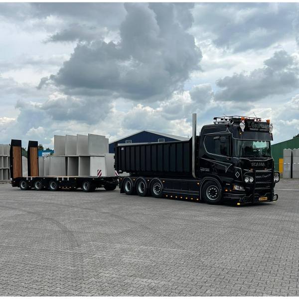 02-3291 - WSI -  Scania R 8x2 Hakensystem+15m³ Container  4-axle Meppel lowloader -  T. GEURTSEN