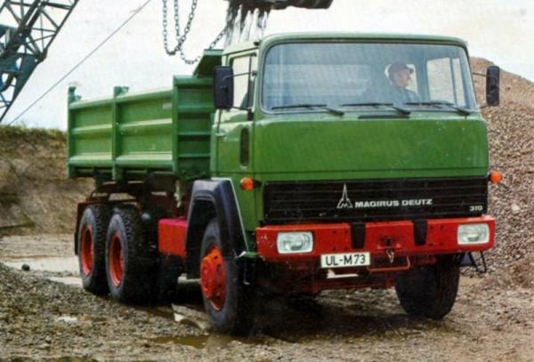 G0008440 - GMTS - Magirus 310D26 6x4 Dreiseitenkipper grün mit rotem Chassis