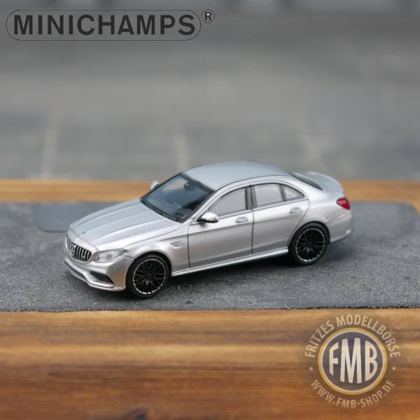 038101 - Minichamps - Mercedes-Benz AMG C 63 (2019), silber metallic