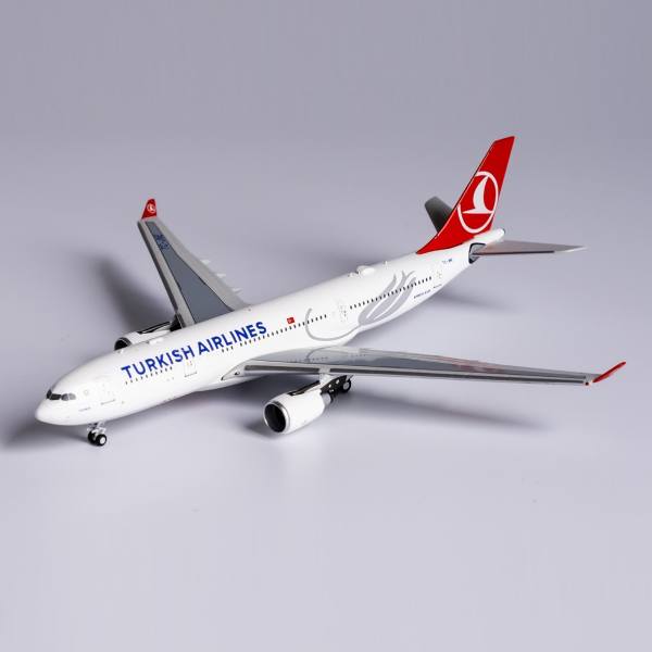 61033 - NG Models - Turkish Airlines Airbus A330-200 - TC-JNE -