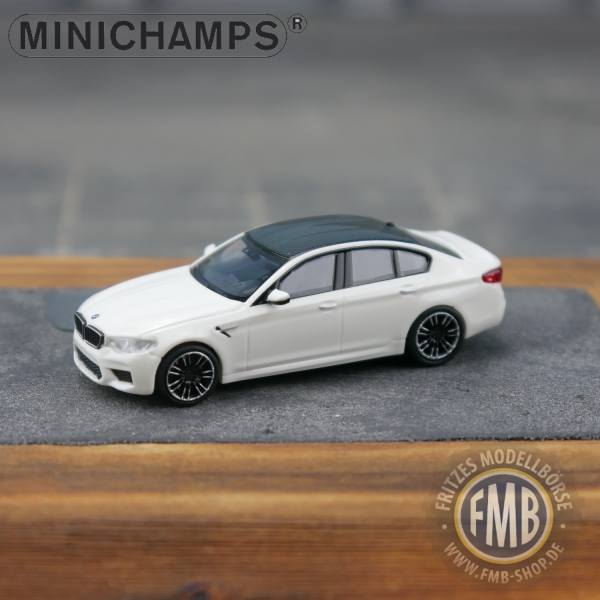 028000 - Minichamps - BMW M5 (2018), weiß